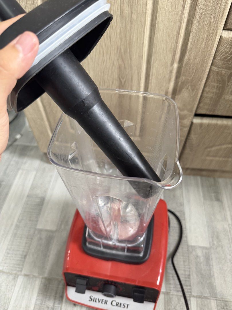 Silver Crest SC-1589 Multifunction Blender Robots (Category: Juicers, Blenders & Grinders) located in Paranaque City. Submitted by jidagreat (Listing ID 1466219660, Image 3). Description: Heavy duty blender Used 2X only Brand: Silver Crest Model: SC-1589 Multifunction Blender Speed Control: Adjustable dial from 1 to 15 .