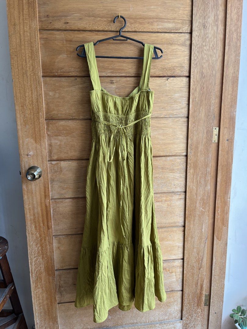 Simone Turpin Long Dress (Category: Dresses) located in Calamba. Submitted by maceyangelie (Listing ID 1466171834, Image 2). Description: .