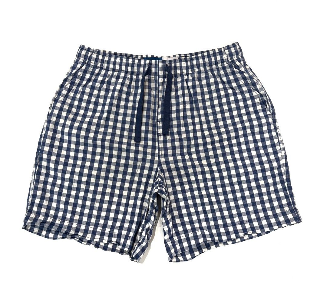 Size 30-36” - Old Navy Men’s Drawstring Checkered Shorts Preloved HB101 (Category: Shorts) located in Pasig City. Submitted by szorty (Listing ID 1466325203, Image 1). Description: •PRELOVED• Onhand and ready to ship Brand: Old Navy Condition: Used Waist: 30-36 Size in tag: M Length: 17 inches Pocket: 2 - All of our items are washed *Please see photos for flaws/issues if indicated. *Photos may vary from actual Tags: Old Navy checkered drawstrings