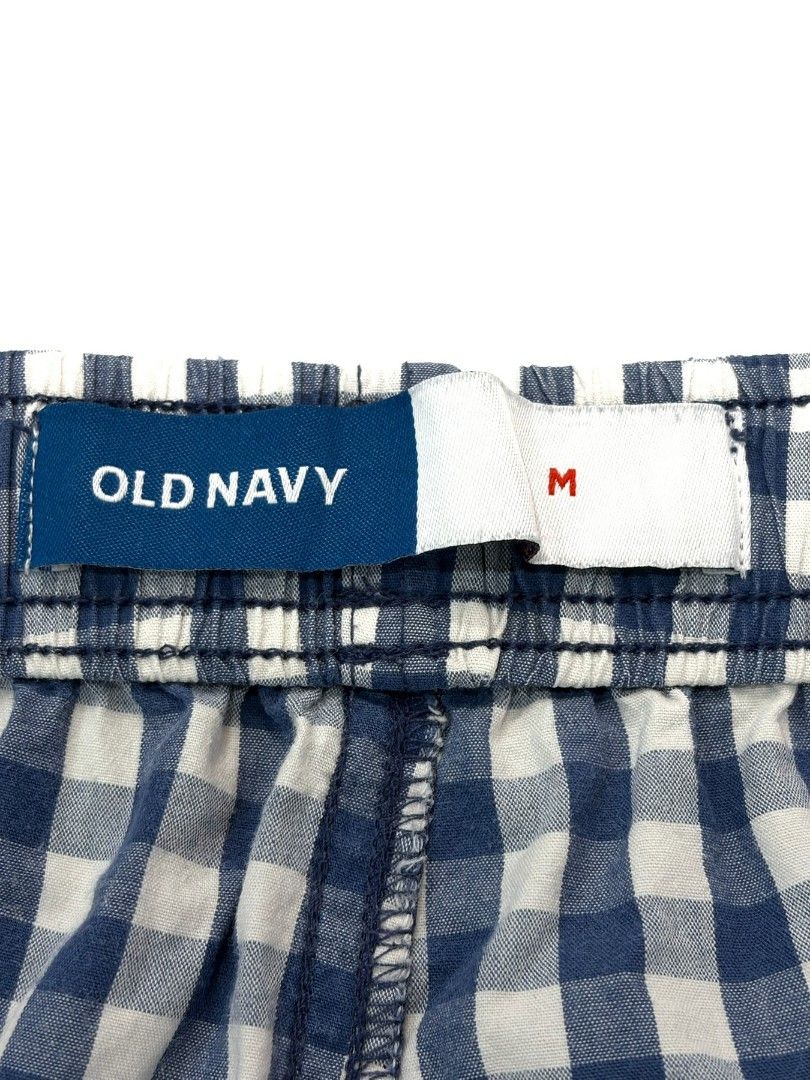 Size 30-36” - Old Navy Men’s Drawstring Checkered Shorts Preloved HB101 (Category: Shorts) located in Pasig City. Submitted by szorty (Listing ID 1466325203, Image 3). Description: •PRELOVED• Onhand and ready to ship Brand: Old Navy Condition: Used Waist: 30-36 Size in tag: M Length: 17 inches Pocket: 2 - All of our items are washed *Please see photos for flaws/issues if indicated. *Photos may vary from actual Tags: Old Navy checkered drawstrings