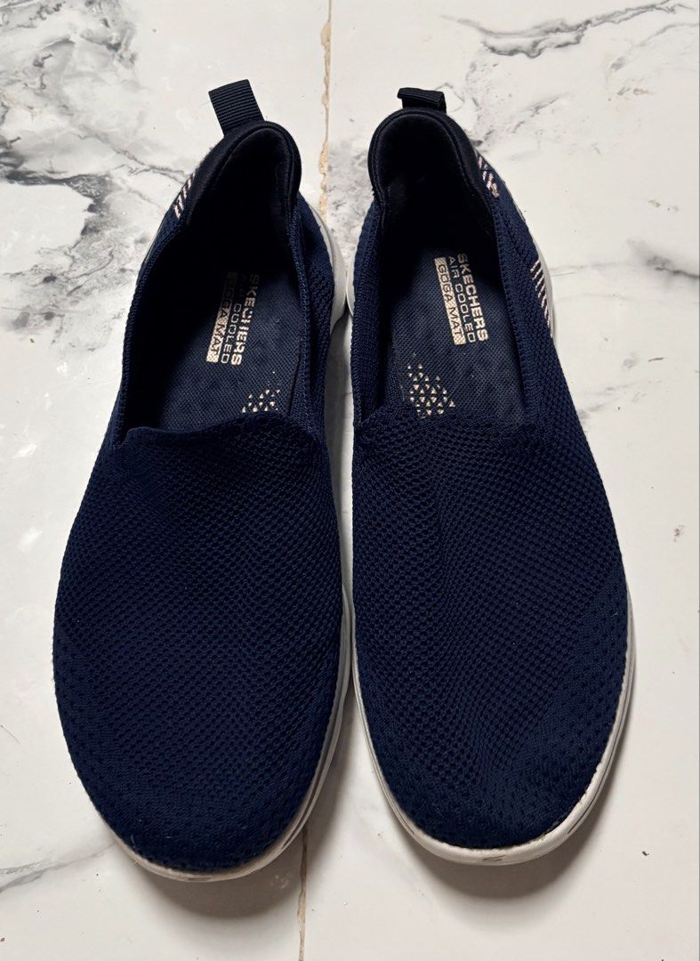 Skechers ultrago us 7 (Category: Sneakers) located in Koronadal. Submitted by bulilitfam (Listing ID 1466193092, Image 3). Description: Ukaysource Skechers ultrago Excellnt cond Size on tag us 7 eur 37 Insole 24cm Minimal sign of usage nsa loob Pls chexk last pic.