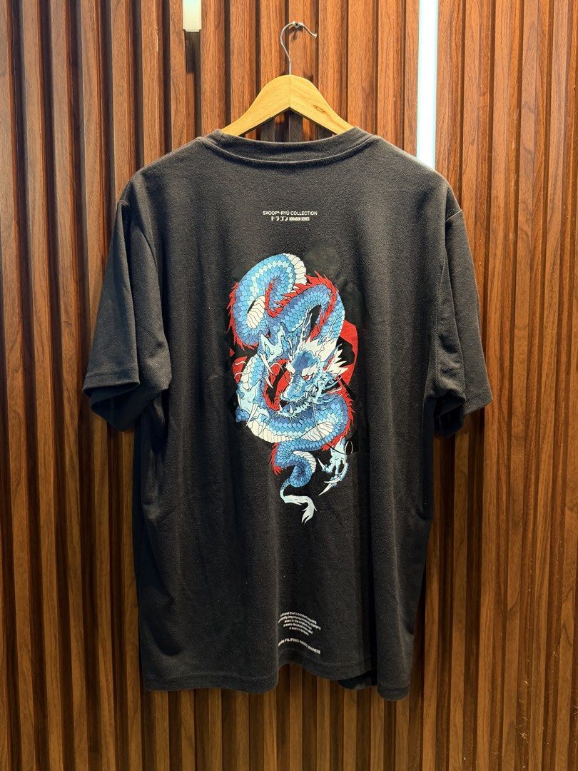 Skoop Ryuu Shirt Onyx (Medium) (Category: Tshirts & Polo Shirts ) located in San Pedro. Submitted by iamharoldguerrero (Listing ID 1466173976, Image 2). Description: SKOOP Ryuu Shirt Onyx (Medium) Price: ₱300 only! Details: - Original & Preloved - Used but not abused - Condition: 9/10 (sign of usage) - Dimensions: H; 30, W; 20 (inches) - Size on Tag: Medium fits Large to XL (Loose Fit) - 1,800 brandnew srp Location: San Pedro, Laguna - Free Deliv