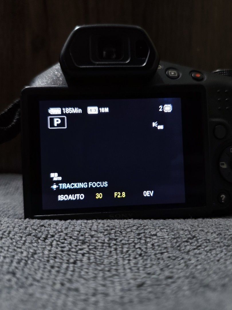 Sony DSC-HX100V Cyber-shot Digital Still Camera (Category: Cameras) located in Manila. Submitted by jp.medina (Listing ID 1466335979, Image 2). Description: - Model: Sony Cyber-shot Digital Camera - Lens: High-quality Carl Zeiss Vario-Sonnar lens - Condition: Tested and fully working screen and built-in flash - Included Accessories: NP-FH50 battery pack, battery charger, and official black Sony carrying bag - Note: Everything shown in the picture