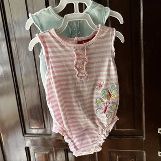 (Category: ) located in . Submitted by momndeclutters (Listing ID 1466251984, Image 1). Description: .