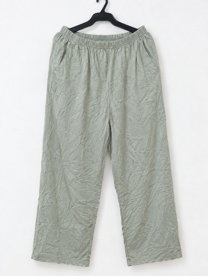 Square Pants (Category: Activewear) located in Bulacan. Submitted by ukaybrandedshop (Listing ID 1466194076, Image 2). Description: Pm daretso may bawas pa sa sure buyer syempre :).