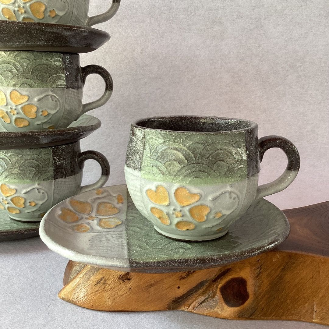 Stoneware Cup & Saucer (Category: Coffee & Tea Tableware) located in Davao. Submitted by eclectic1925 (Listing ID 1466288169, Image 1). Description: Php150/ pair (4 available) Stoneware Cup & Saucer Cup Capacity: 150 ml Saucer L: 5.7 inches Please REVIEW PHOTOS We use 100% repurposed packaging materials SF starts at Php70 via Flash Express First to pay.