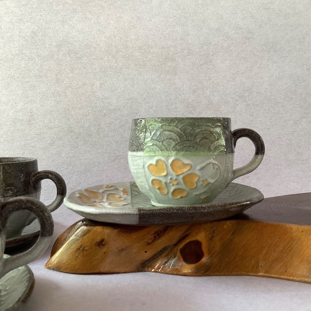 Stoneware Cup & Saucer (Category: Coffee & Tea Tableware) located in Davao. Submitted by eclectic1925 (Listing ID 1466288169, Image 3). Description: Php150/ pair (4 available) Stoneware Cup & Saucer Cup Capacity: 150 ml Saucer L: 5.7 inches Please REVIEW PHOTOS We use 100% repurposed packaging materials SF starts at Php70 via Flash Express First to pay.