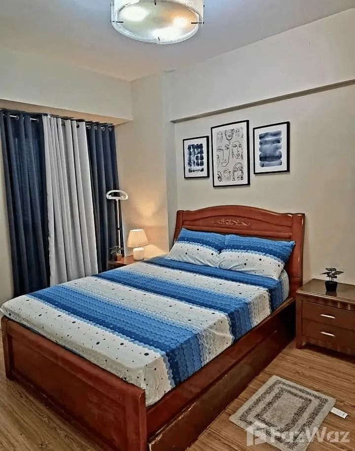 Studio Condo for rent at Bay Garden (Category: Apartments & Condos) located in Makati City. Submitted by propertyproph (Listing ID 1466209502, Image 2). Description: 🌆 Fully Furnished Studio for Rent – Bay Garden 📍 Mandarin Tower, Pasay City ✨ Freshly maintained studio with balcony and Roxas Boulevard views, ideally located across Blue Bay Walk and close to Mall of Asia and major business districts. 💰 ₱25,000/month 📐 36 sqm 🛏️ Studio 🛁 1 Ba