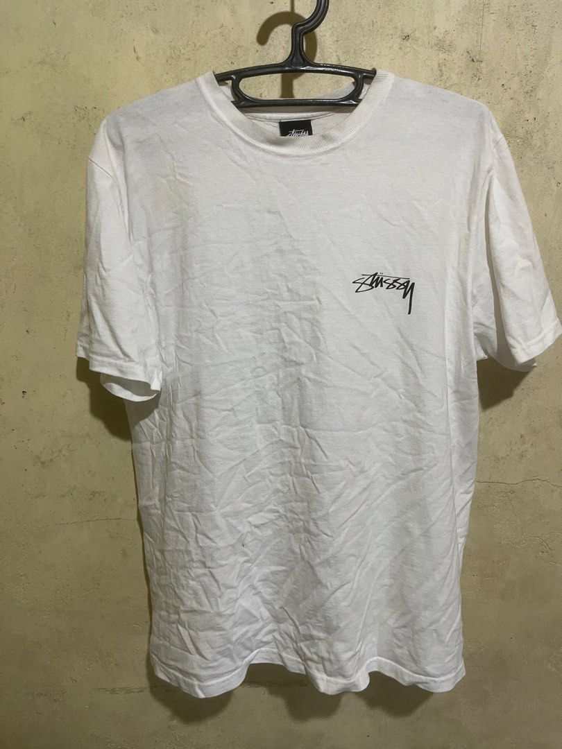 Stussy (Authentic) (Category: Tshirts & Polo Shirts ) located in Anda. Submitted by goodthrift.1 (Listing ID 1466209630, Image 1). Description: DIMES: Width: 20 Lenght:28.
