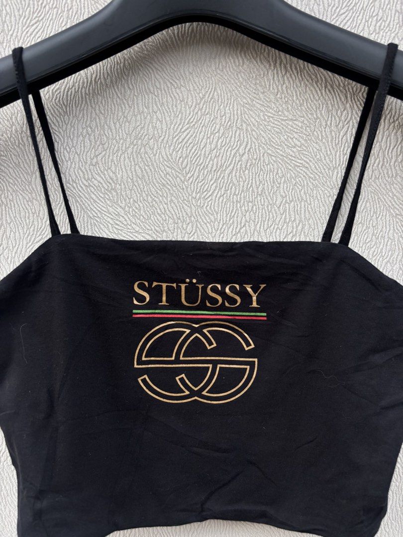 Stussy Crop Top (Category: Shirts) located in Baybay. Submitted by thrift.ed2023 (Listing ID 1466235501, Image 2). Description: Stussy Crop Top Size 8 on Tag Small to Medium 14x8 No Issue Good as New.