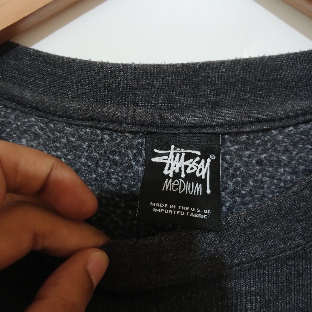 STUSSY PULLOVER (Category: Coats, Jackets and Outerwear) located in Ozamiz City. Submitted by 2nd.sight (Listing ID 1466202551, Image 3). Description: size: medium w: 20.5 l: 28.5 vgood-excellent *unnoticeable lints.