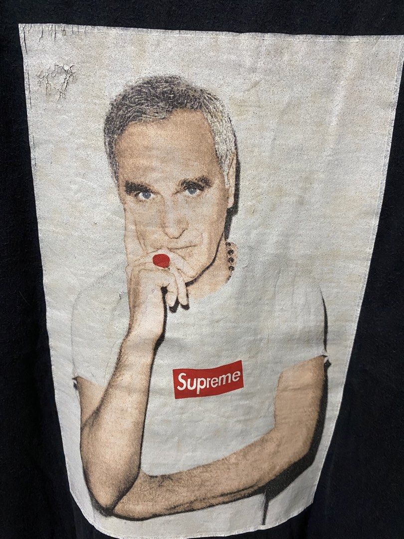 SUPREME MORRISSEY TEE (Category: Tshirts & Polo Shirts ) located in Rizal. Submitted by thrift.cartel (Listing ID 1466318312, Image 2). Description: .