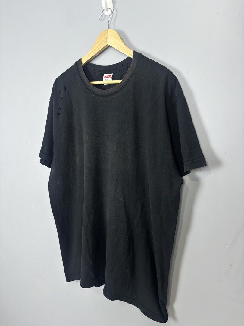 SUPREME PLAIN DISTRESSED SHIRT (Category: Tshirts & Polo Shirts ) located in Mabalacat. Submitted by doughnutthrift (Listing ID 1466194140, Image 2). Description: SUPREME PLAIN DISTRESSED SHIRT Excellent condition W- 24” L- 29” No issues.