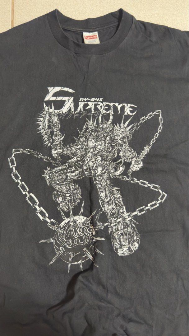 Supreme Spikes Tee Black (Category: Tshirts & Polo Shirts ) located in Leyte. Submitted by zyy_thrift (Listing ID 1466212307, Image 2). Description: Supreme Spikes Tee Black 21x28 Good Condition Color Rate: 10/10 Issue: ❌ (need wash na stock lang sa house) LOC: Tacloban City📍 .