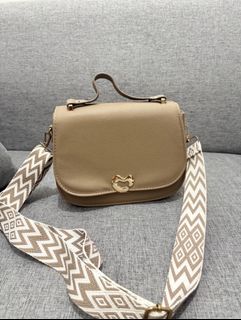 (Category: ) located in . Submitted by closetfinds_ph_952 (Listing ID 1466295661, Image 1). Description: .
