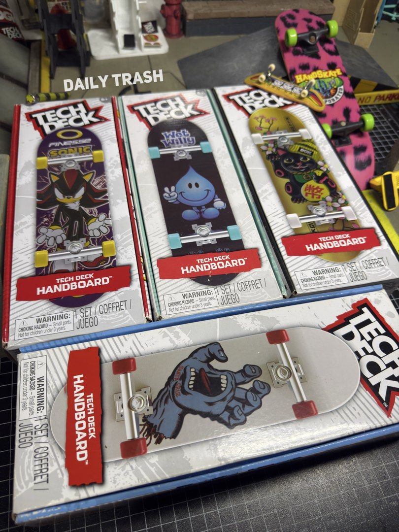 Tech Deck Hand Board (Category: Action & Battle Toys) located in Quezon City. Submitted by bdsdc1998 (Listing ID 1466255787, Image 1). Description: Tech Deck HandBoard For Sale 🛹👋 1,800 Pesos + SF 🏷️ AVAILABLE ✅: -DGK -World Industries -Finesse (Sold) -Santa Cruz (Sold) Brand New With Box Comes With Stickers .