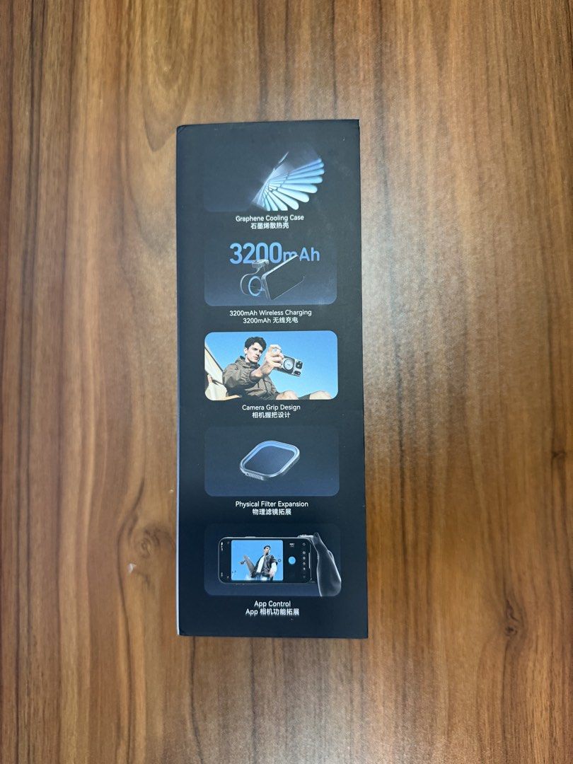Telesin Master Grip Creator Combo For Iphone 17 Pro Max (Category: Other Accessories) located in Manila. Submitted by ytorij_ (Listing ID 1466304024, Image 2). Description: Telesin Master Grip Creator Combo – iPhone 17 Pro Max Condition: Like New / Brand New – Used Once 📅 Only 1 day old 💰 Original price: $109.99 USD ( 6899 php ) Selling my TELESIN Master Grip Creator Combo, made specifically for the iPhone 17 Pro Max. The kit is essentially bra
