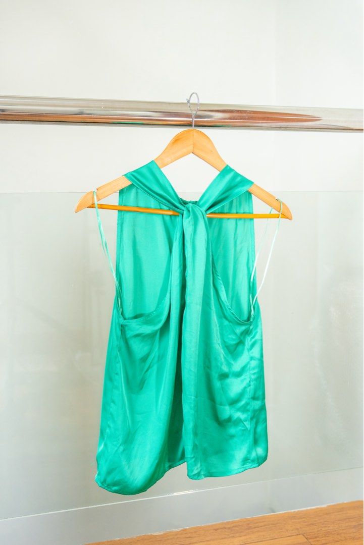 Terranova S (Category: Sleeveless) located in Lipa City. Submitted by prelovedbymicad (Listing ID 1464303808, Image 2). Description: .