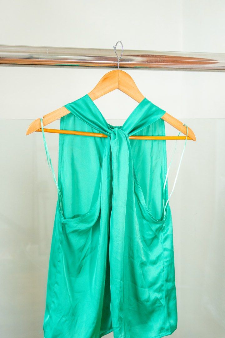 Terranova S (Category: Sleeveless) located in Lipa City. Submitted by prelovedbymicad (Listing ID 1464303808, Image 3). Description: .