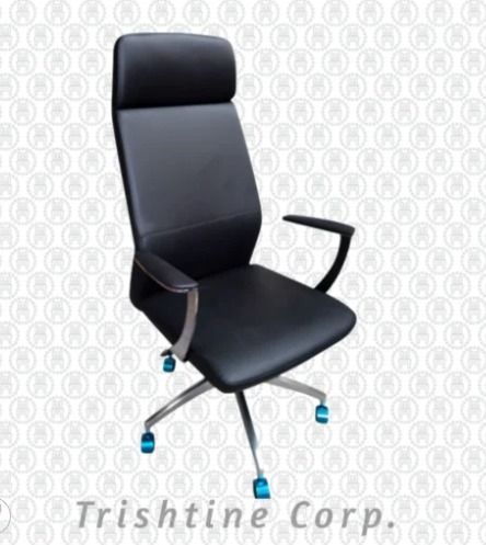 TEX-189 | Leather High Back Executive Office Chair (Category: Office Furniture & Fixtures) located in Caloocan City. Submitted by jim.trishtineofficefurnitures (Listing ID 1466206065, Image 1). Description: - Ergonomic black high-back office chair designed for long hours at the desk - Built-in lumbar support and padded armrests for all-day comfort - Heavy-duty metal base with stylish and smooth-moving blue castor wheels - Easy-to-use height adjus