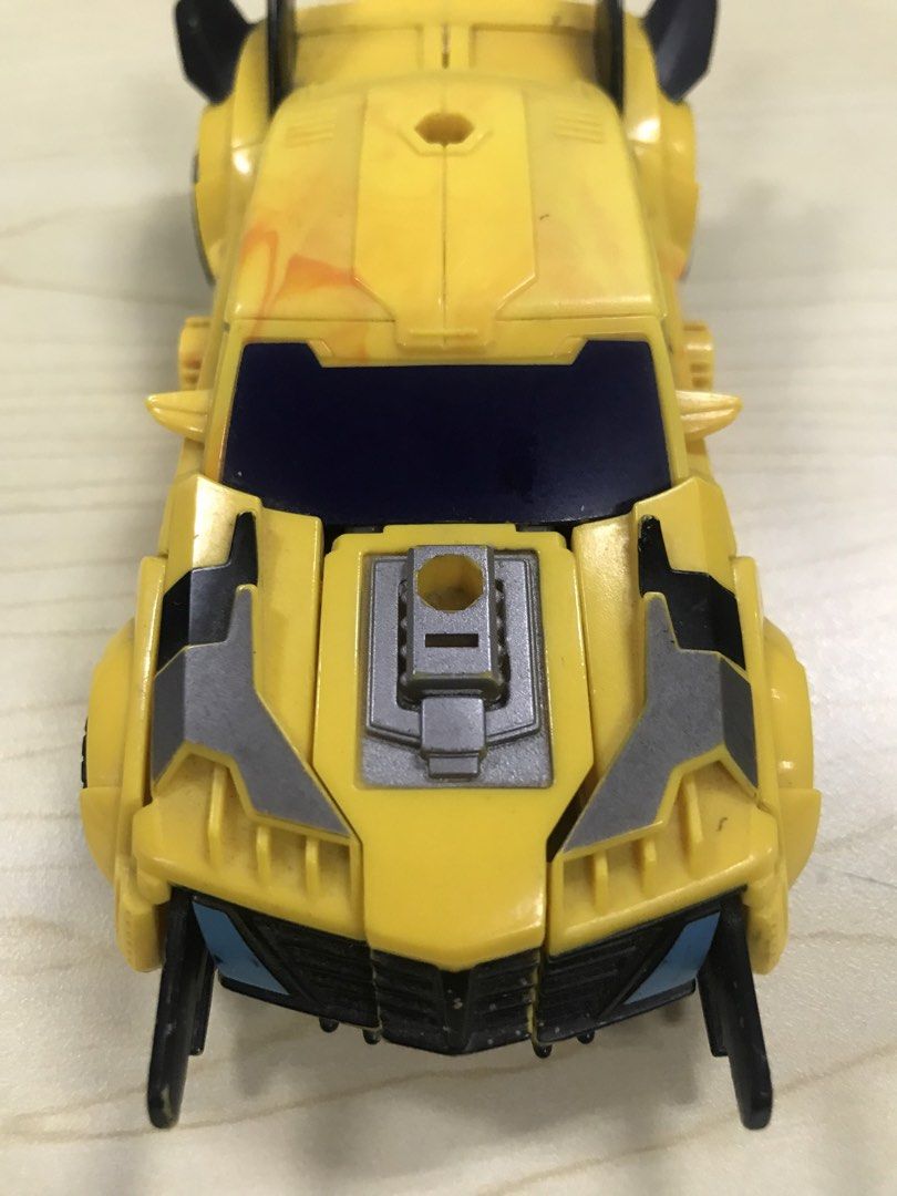 Tf toys (Category: Action & Battle Toys) located in San Mateo. Submitted by quikzee (Listing ID 1466199409, Image 2). Description: Issue peg arm Putol.