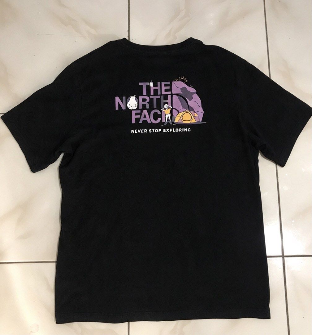 THE NORTH FACE (Category: Activewear) located in Manila. Submitted by thrifted1997 (Listing ID 1466182342, Image 2). Description: Good Condition No issue Xl fit to Large 10/10 color rate .