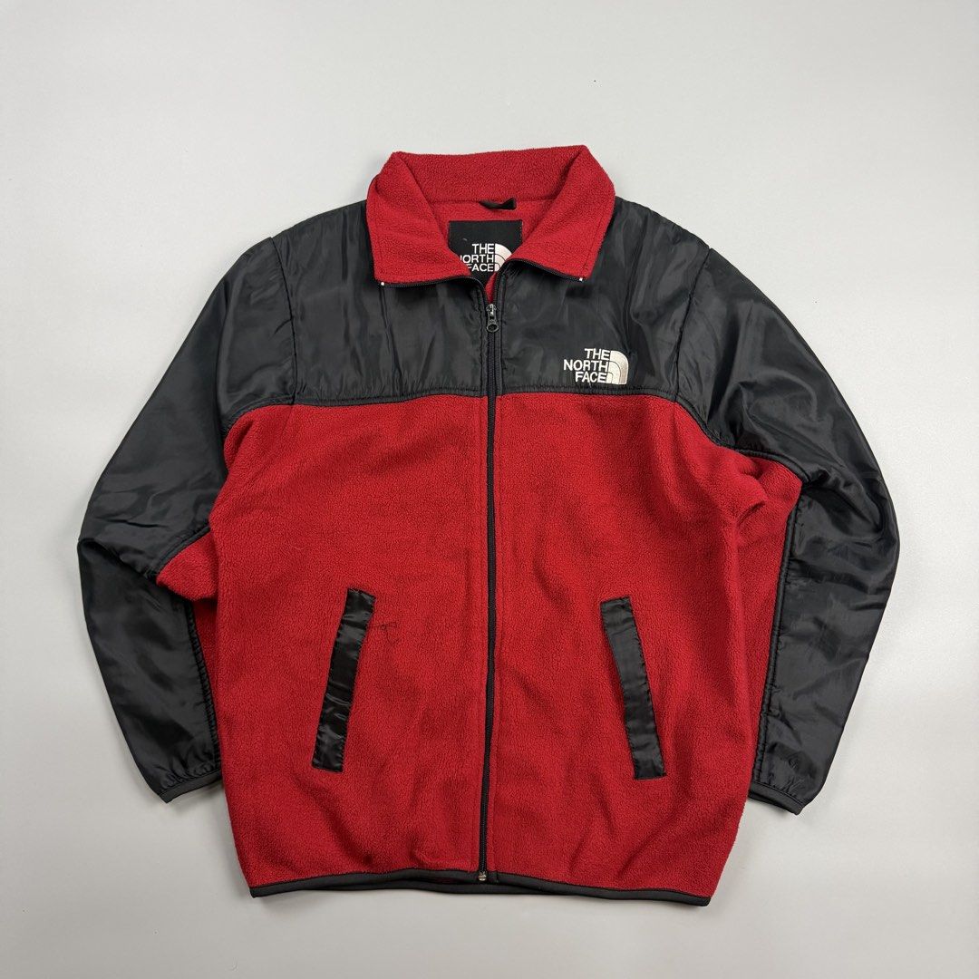 The North Face Fleece Jacket Red Black Size M (Category: Coats, Jackets and Outerwear) located in Cavite. Submitted by epiboie (Listing ID 1466306090, Image 1). Description: Vintage the north face two tone fleece size medium 20x24 21x16.5 rate: 9.5/10 excellent condition NO issue 1280 -.