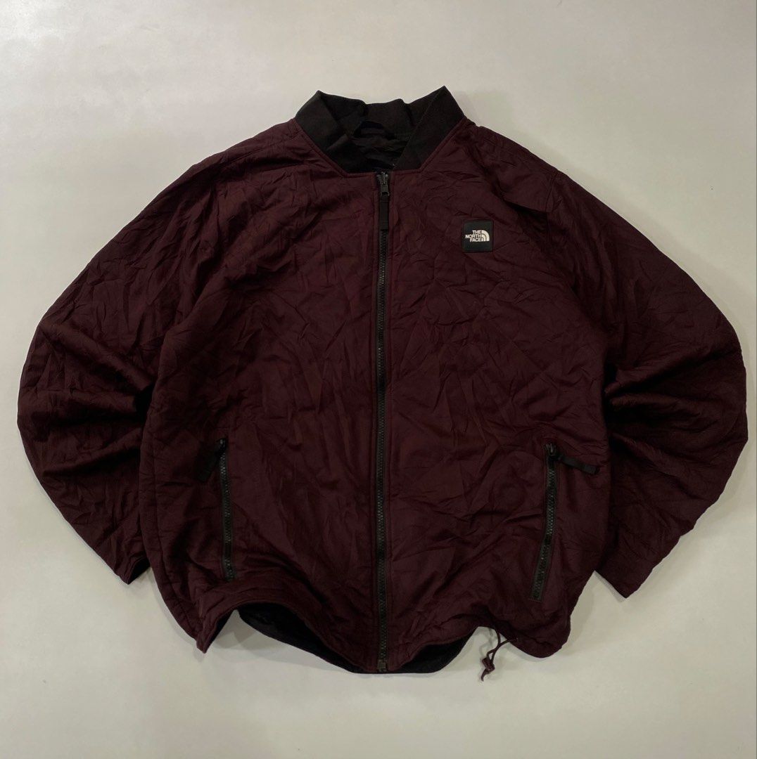 The North Face Reversible Jacket (Category: Coats, Jackets and Outerwear) located in Dumaguete. Submitted by hirrja97559 (Listing ID 1466207552, Image 2). Description: The North Face Jester revirsible jacket‼️ Medium 22x27.5 Excellent condition 10/10 color rate .