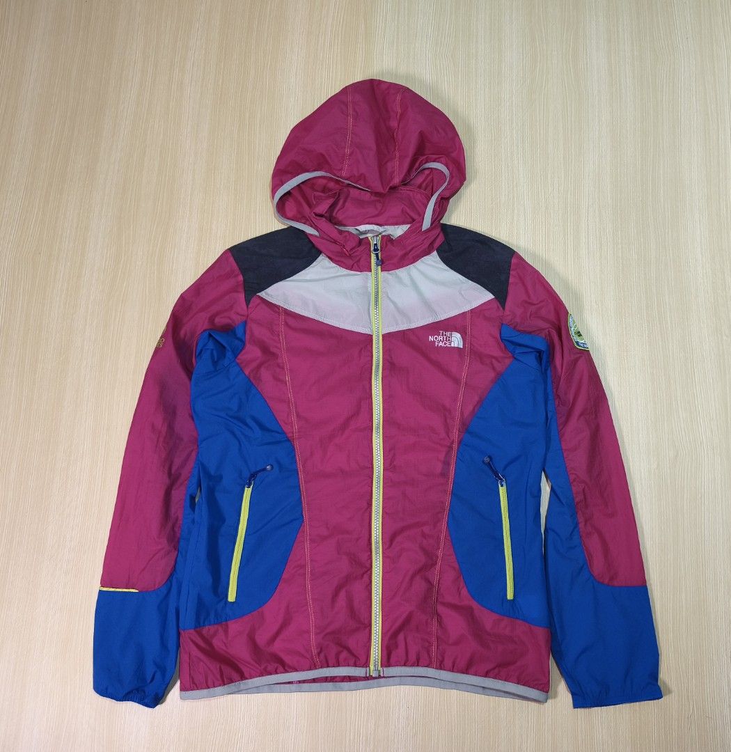The North Face Windbreaker Jacket Pink Blue (Category: Coats, Jackets and Outerwear) located in Santo Tomas. Submitted by ThriftyTeng07 (Listing ID 1466158455, Image 1). Description: The North Face Windbreaker Large on tag (19.5x25) Size Medium Women's Small Men's Excellent condition Lightweight 550+SF ONLY #Thenorthface.