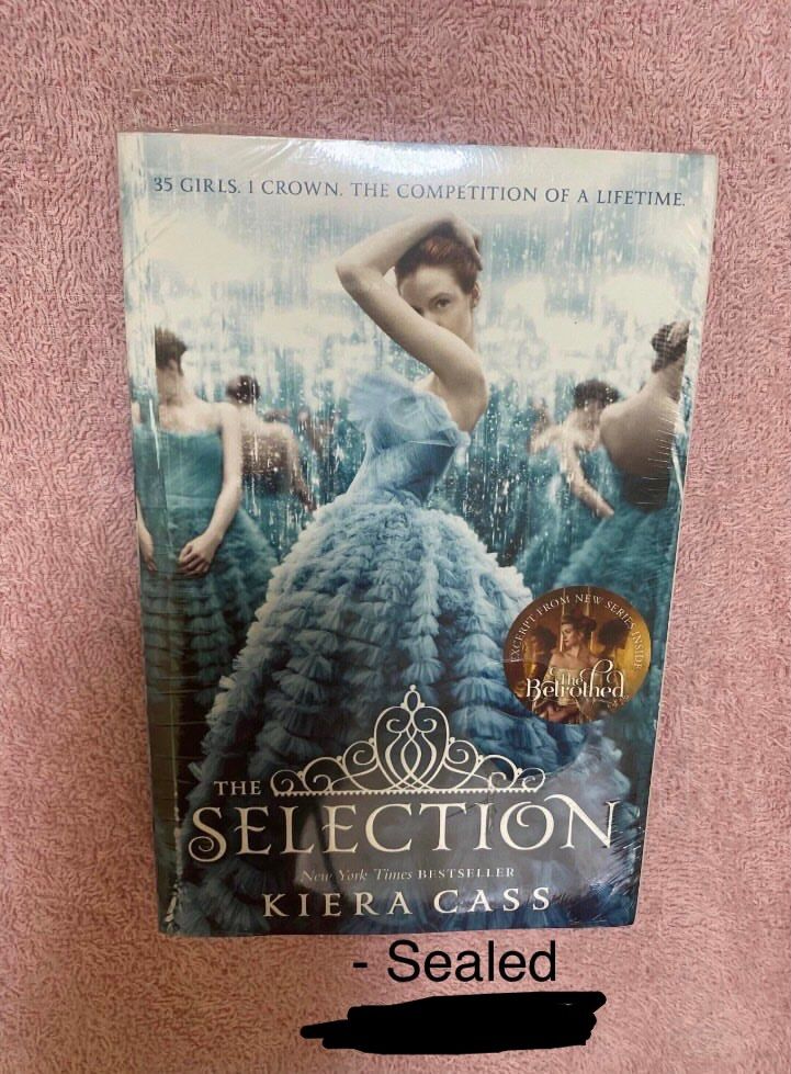 THE SELECTION BOOK BY KIERA CASA SEALED (Category: Storybooks) located in Caloocan City. Submitted by safefalcon.282230 (Listing ID 1466285198, Image 1). Description: WTS LFB BOOKS PH Decluttering my personal library 📚✨ 📍₽580 + SF 📍 Good condition 📍Fairview, QC / Gcash / JNT lalamove THE SELECTION BY KIERA CASA SEALED.