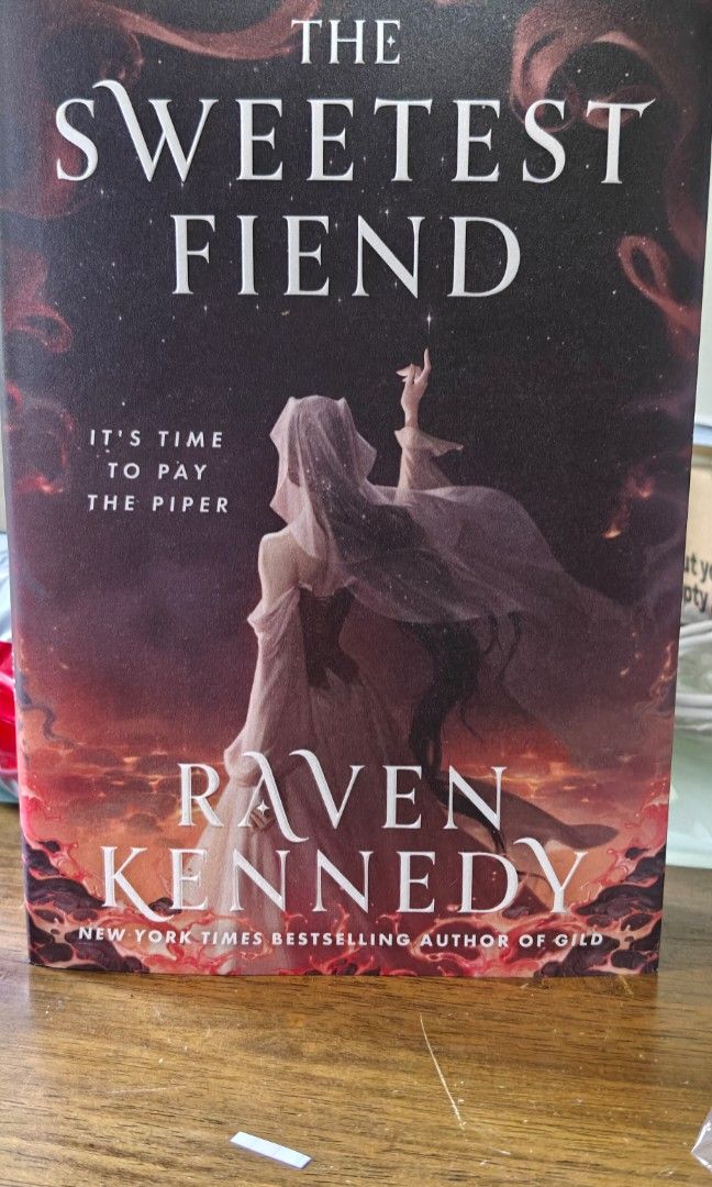 The Sweetest Fiend deluxe (Category: Storybooks) located in Cavite. Submitted by pagesandpawsvioletsrngl (Listing ID 1466250866, Image 1). Description: US DELUXE EDITION BRAND NEW PAYO.