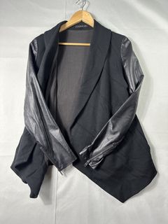 (Category: ) located in . Submitted by thefashiongarage.co (Listing ID 1466335438, Image 1). Description: .