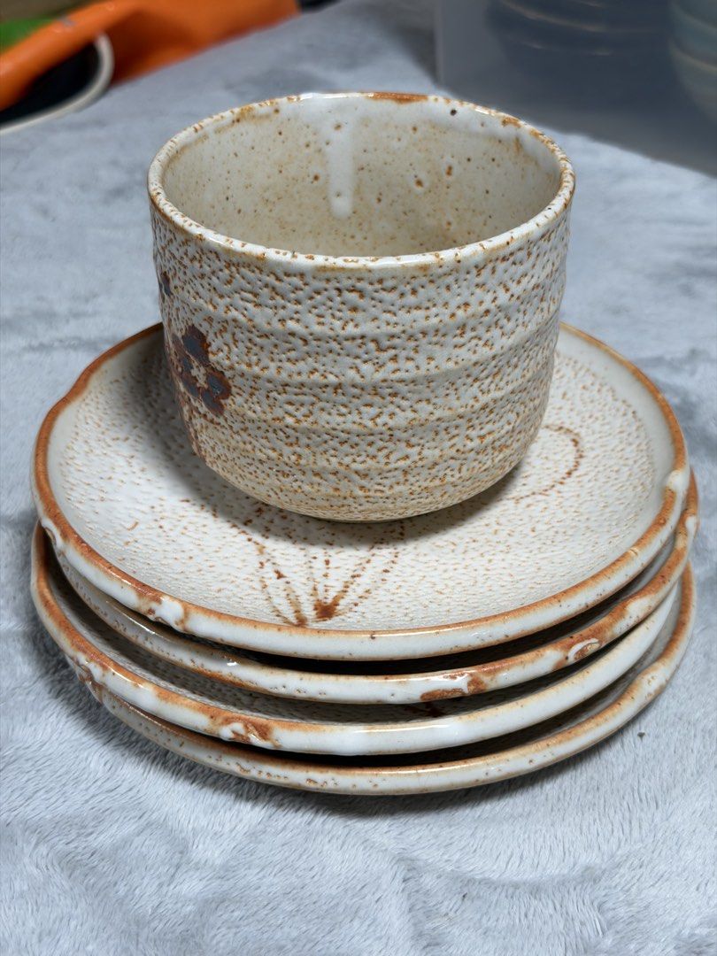 THICK JAPANESE CERAMICS (Category: Dinnerware & Cutlery) located in Sablan. Submitted by gongonshelley12 (Listing ID 1466286561, Image 2). Description: SET @ 250 only JAPANESE CERAMICS MAKAKAPAL AT MABIBIGAT PARANG STONEWARES MAGANDA PANG DISPLAY PO MGA TO.