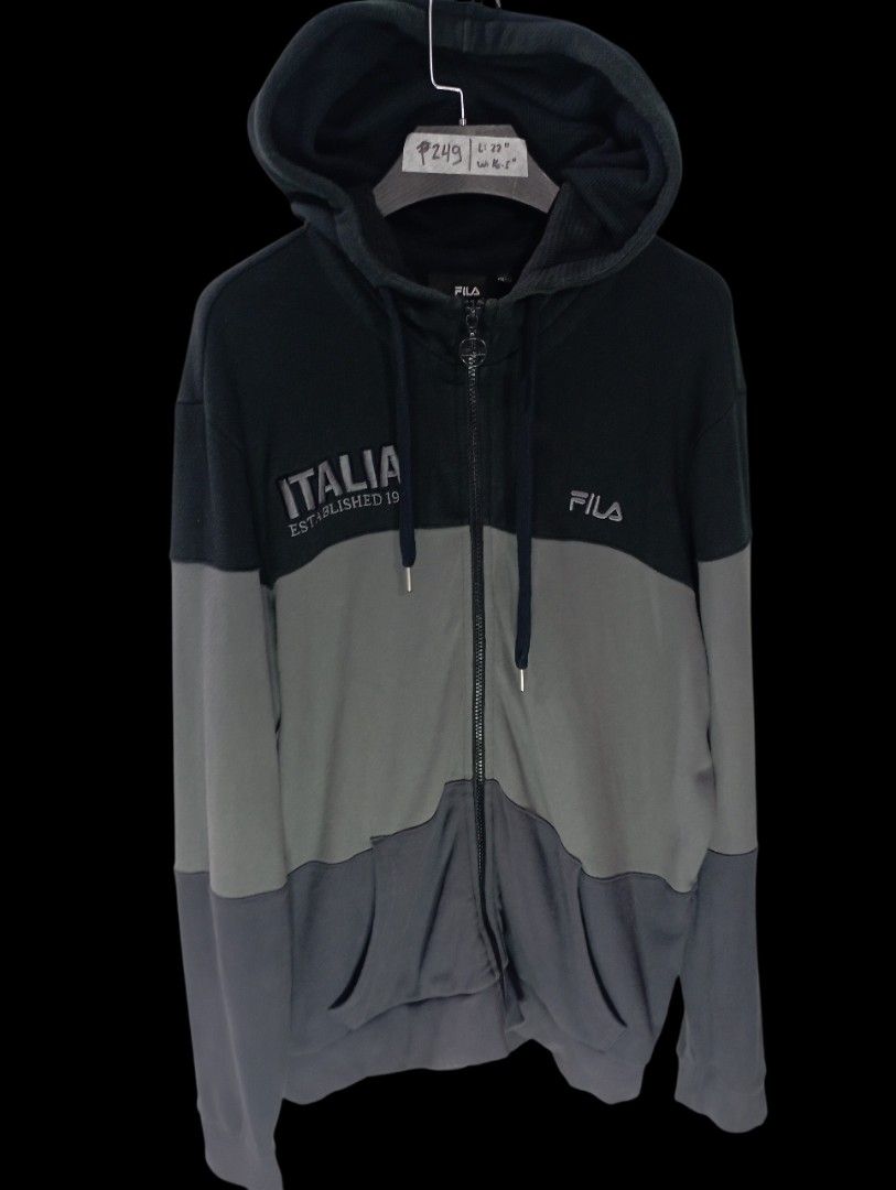 Thirfted Hooded Jacket (Fila) (Category: Coats, Jackets and Outerwear) located in Manila. Submitted by enzo.tv (Listing ID 1466323737, Image 2). Description: Thirfted Hooded jacket size : Large / XL leght: 22" width: 16.5" condition: Good as new.