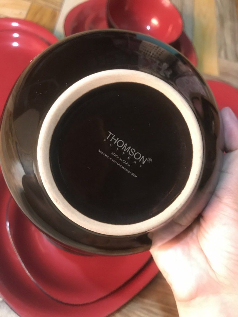 Thomson pottery set (Category: Other Kitchenware & Tableware) located in Manila. Submitted by reng96 (Listing ID 1466244684, Image 2). Description: .