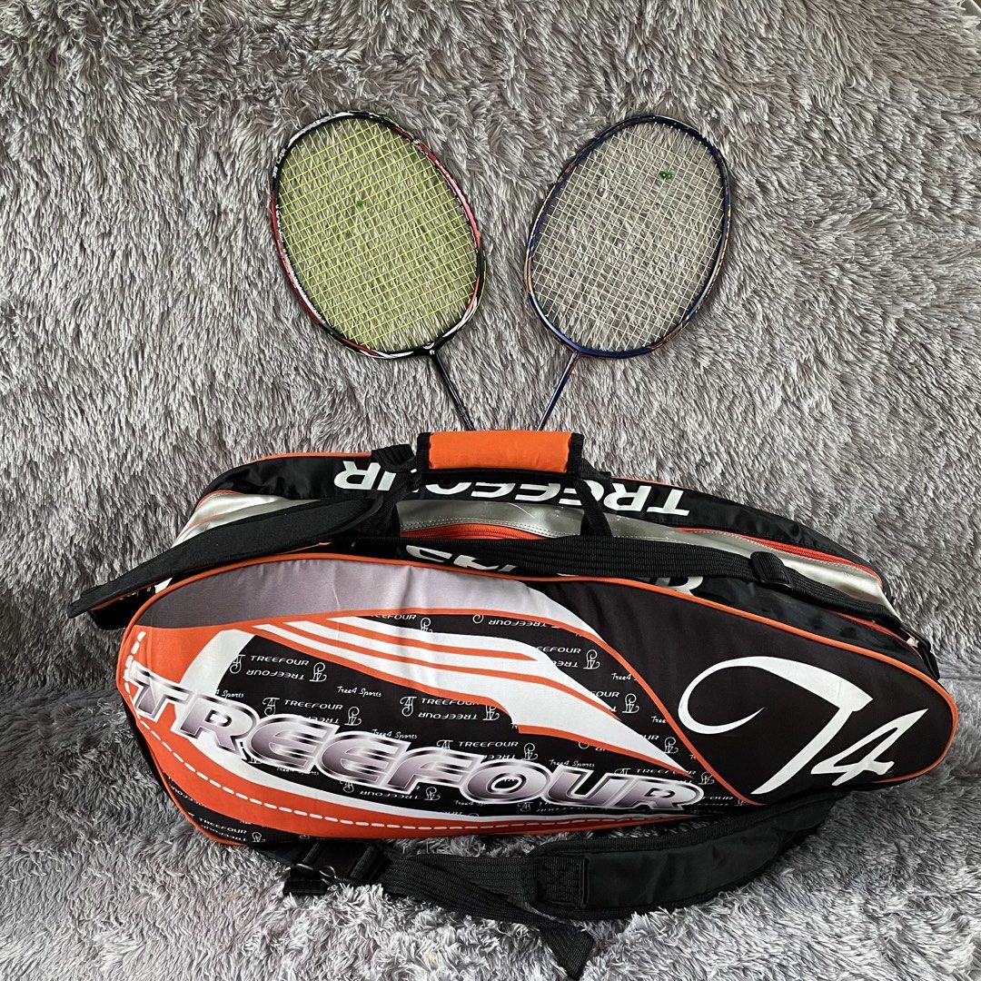 Three four Badminton bag (Category: Looking For) located in Valencia. Submitted by youngowl.1f71ec (Listing ID 1466175972, Image 1). Description: Good as new Minimal issue 3 compartment .