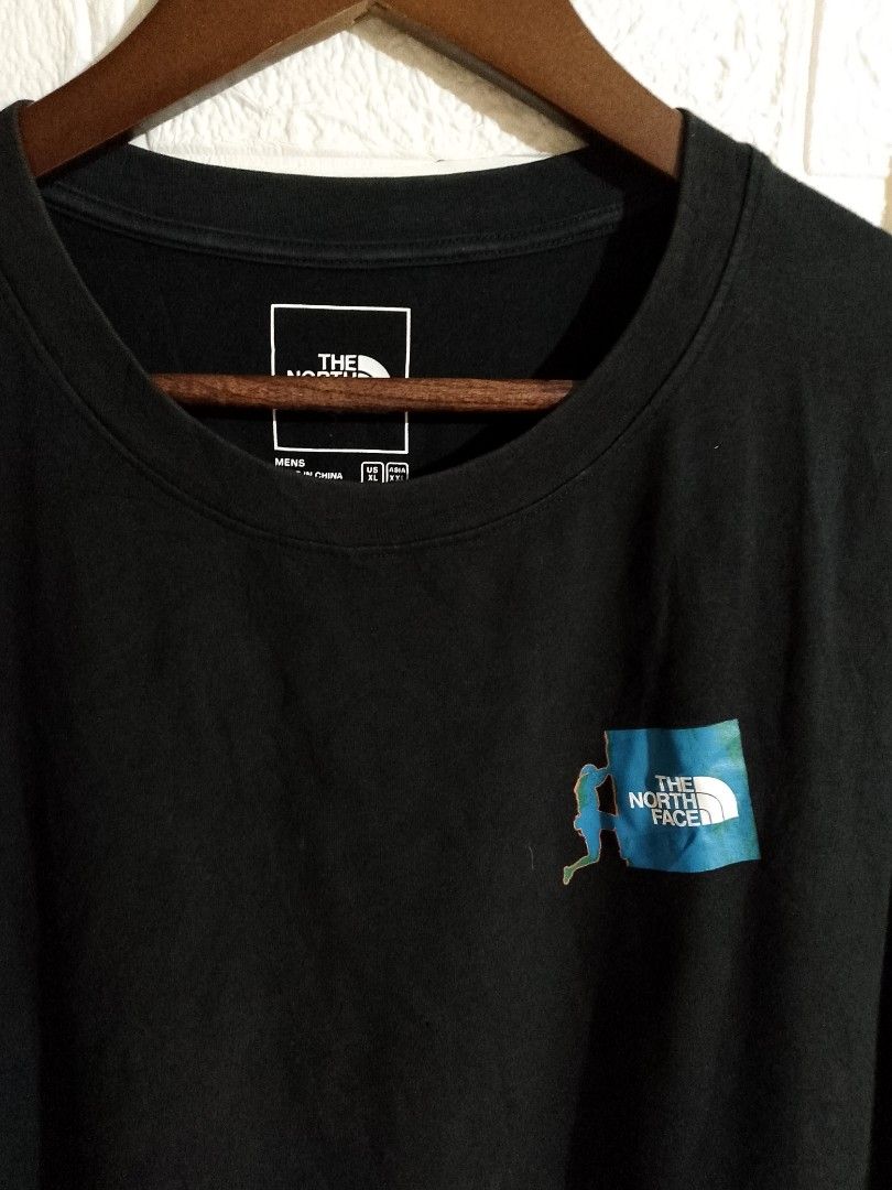 TNF SHIRT (Category: Tshirts & Polo Shirts ) located in Tabaco. Submitted by zerothreethrift (Listing ID 1466298606, Image 3). Description: TNF SHIRT SIZE XL EXCELLENT PM IF INTERESTED ALBAY LOCATION.