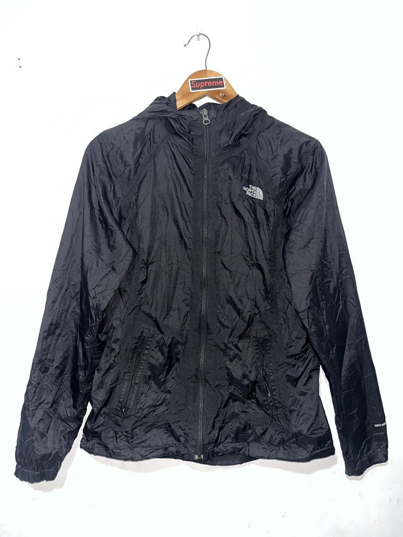 Tnf water proof jacket (Category: Coats, Jackets and Outerwear) located in Manila. Submitted by nevahhbrokeagain (Listing ID 1466253401, Image 1). Description: The north face (women’s) No issue Excellent Small on tag 19x25 750 only! 📥.
