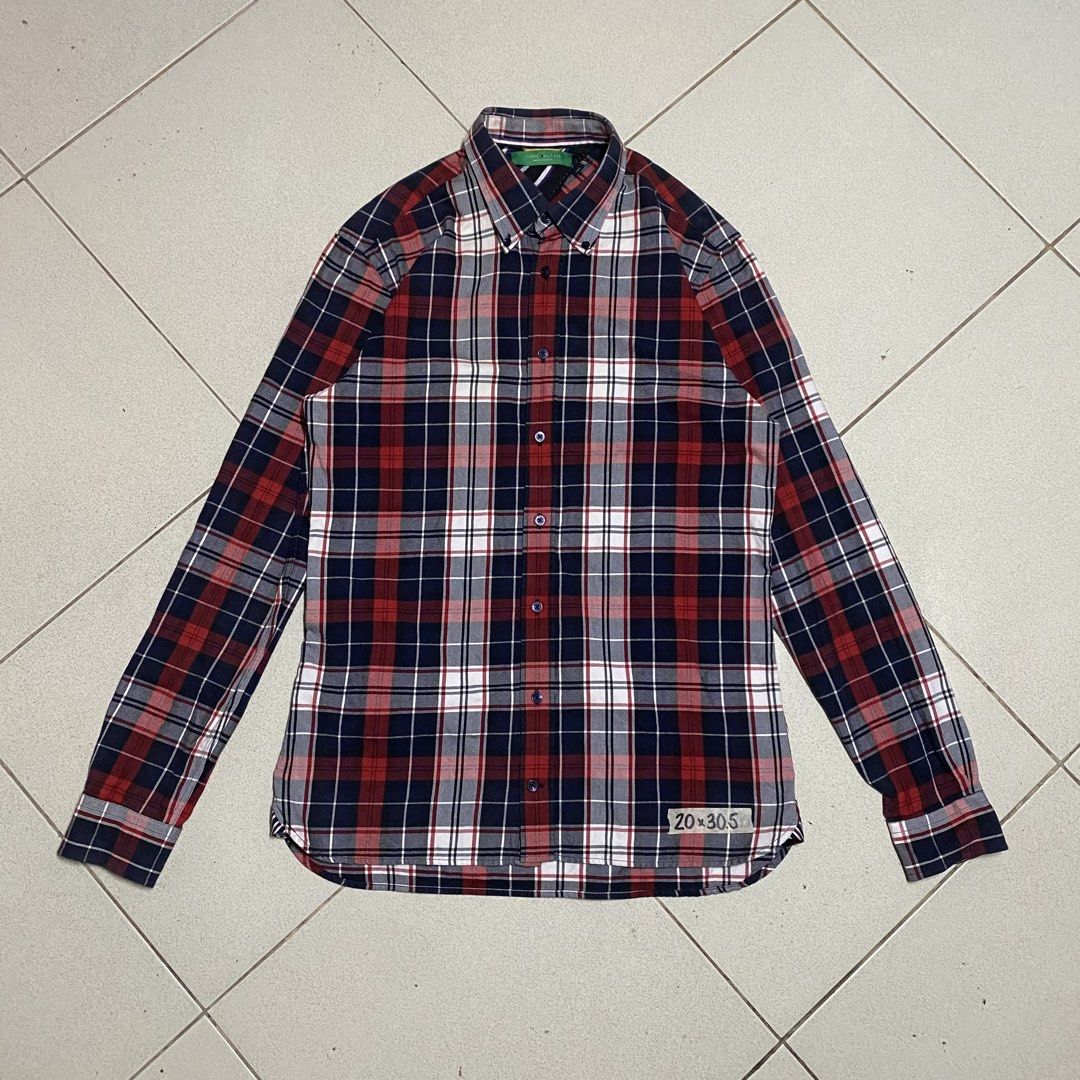 tommy hilfiger checkered button down ls (Category: Formal Shirts) located in Taguig. Submitted by xi_xxix1129 (Listing ID 1466336039, Image 1). Description: large on tag long 20x30.5” crispy vgood used condition 379php +sf no cod taguig location 📩📩📩.