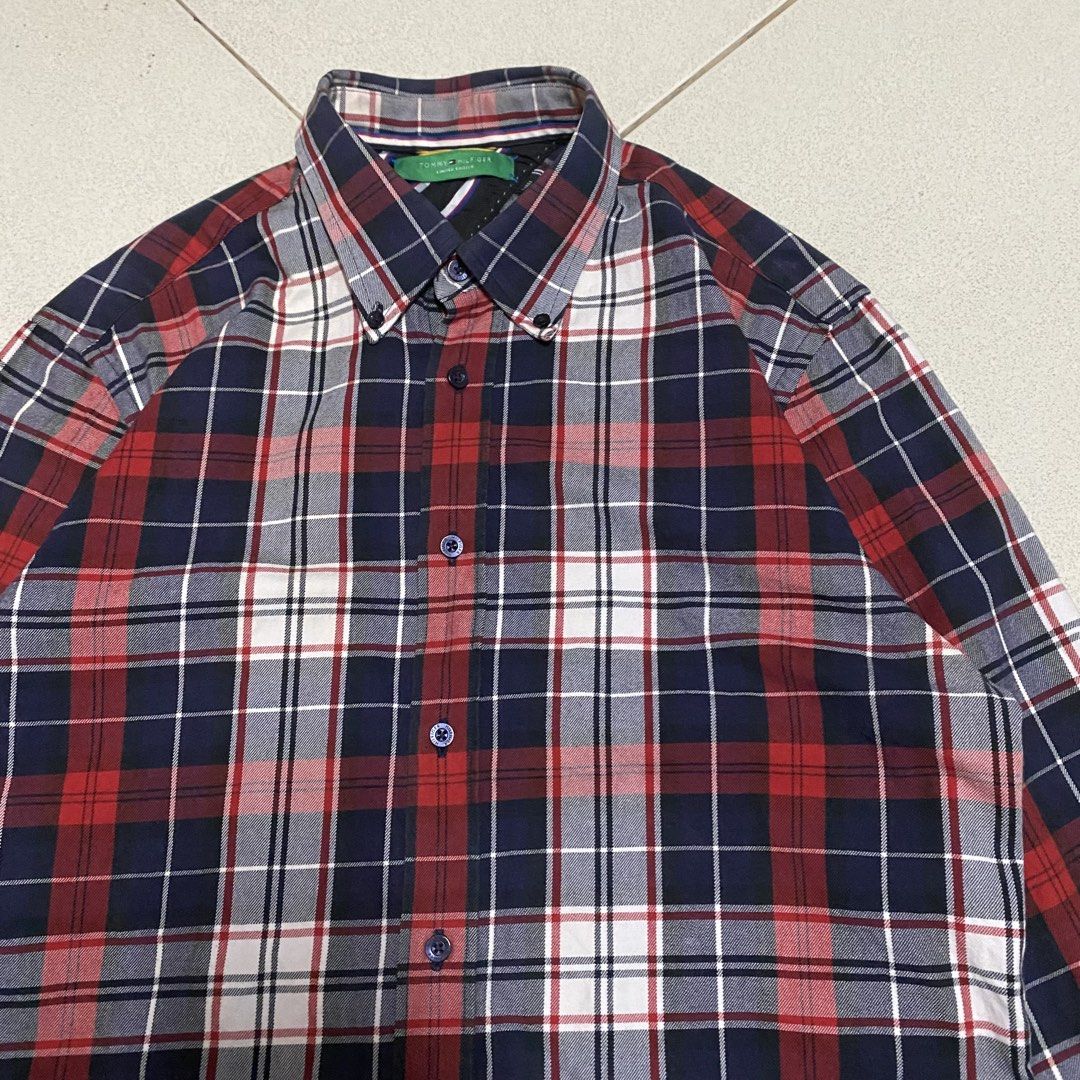 tommy hilfiger checkered button down ls (Category: Formal Shirts) located in Taguig. Submitted by xi_xxix1129 (Listing ID 1466336039, Image 2). Description: large on tag long 20x30.5” crispy vgood used condition 379php +sf no cod taguig location 📩📩📩.