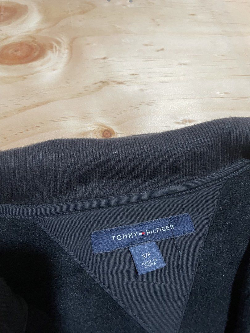 Tommy Hilfiger Full Zip Track Jacket (Category: Coats, Jackets and Outerwear) located in Molave. Submitted by thriftedstore.horse (Listing ID 1466299824, Image 3). Description: Condition- excellent Measurement- W- 21 L-27 Issue- none Color rate- 9.7/10 Wash already .