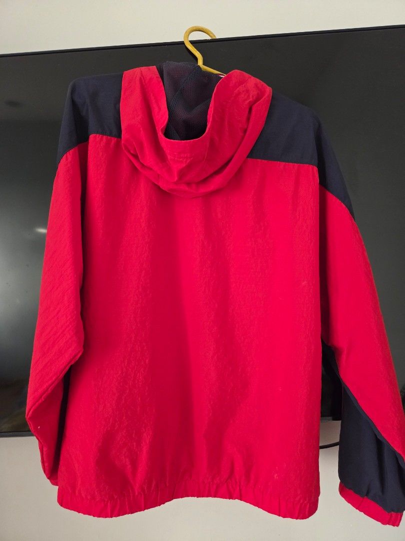 Tommy Hilfiger Windbreaker (Category: Babies & Kids Fashion) located in Bulacan. Submitted by farfinfab (Listing ID 1466332846, Image 2). Description: personal preloved of my son XL 16-18 can fit women XS-S .