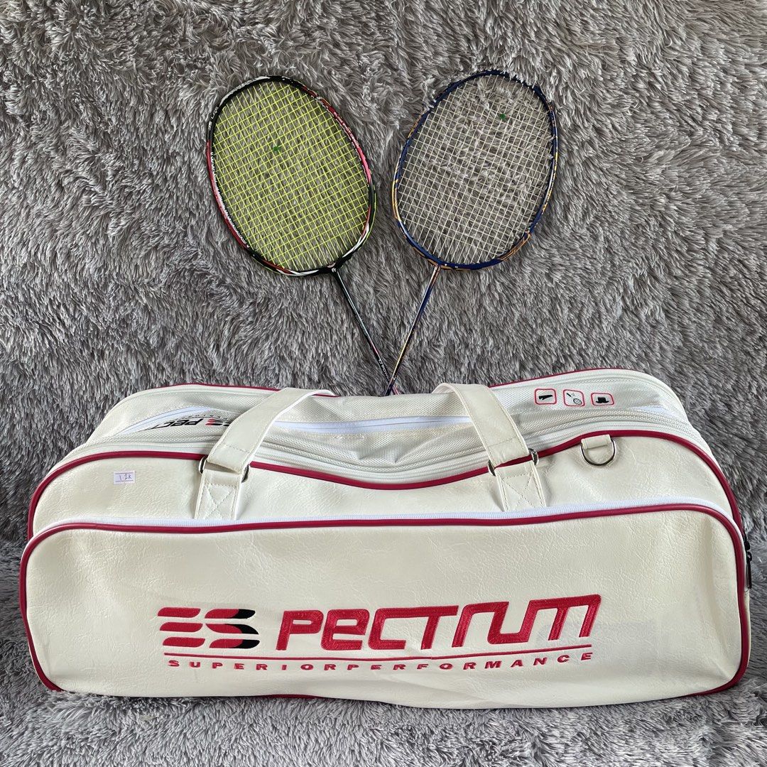 Tournament Bag (Category: Looking For) located in Valencia. Submitted by youngowl.1f71ec (Listing ID 1466204486, Image 1). Description: Good as new No issue Pure ledder 4 Compartment.