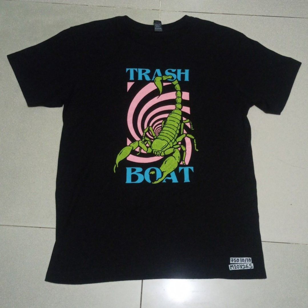 Trash Boat Bandshirt (Category: Tshirts & Polo Shirts ) located in Koronadal. Submitted by scottie_spliffin (Listing ID 1466329145, Image 1). Description: Size: Small to Medium (20x26.5) Condition/Color Rate: 10/10 Price: 750 Add SF (Courier thru J&T).