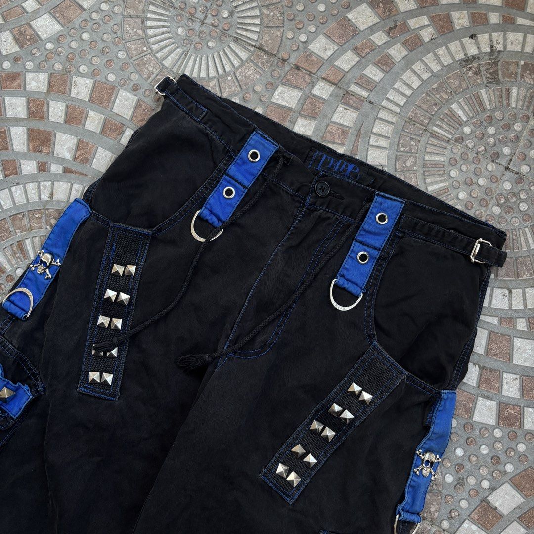 Tripp nyc Electric blue Studded bondage 2000s (Category: Shorts) located in Tarlac. Submitted by mattyhealy (Listing ID 1466334678, Image 3). Description: 30-38 Waist (adjustable) 27 Length 15 Thigh 14 Leg opening.