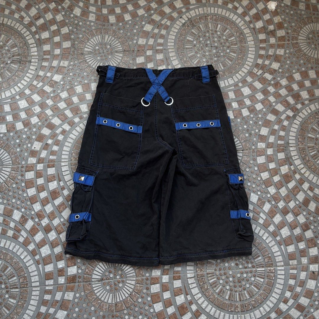 Tripp nyc Electric blue Studded bondage 2000s (Category: Shorts) located in Tarlac. Submitted by mattyhealy (Listing ID 1466334678, Image 2). Description: 30-38 Waist (adjustable) 27 Length 15 Thigh 14 Leg opening.