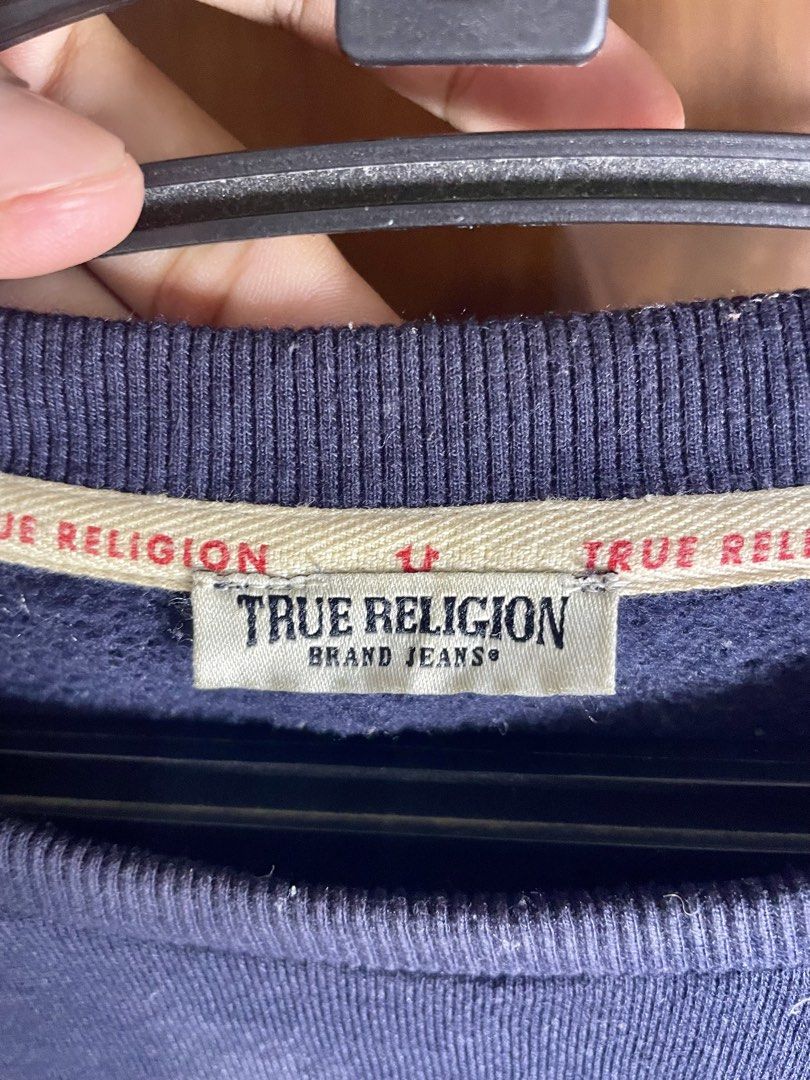 TRUE RELIGION (Category: Coats, Jackets and Outerwear) located in Davao. Submitted by the_rare_hustla (Listing ID 1466183460, Image 3). Description: TRUE RELIGION Issue Minimal Lints, White Stain Need Wash Only Color rate 9.5/10 Width - 22 Length - 26 Size XL on tag Fit To Med-Large Dm If Interested!.