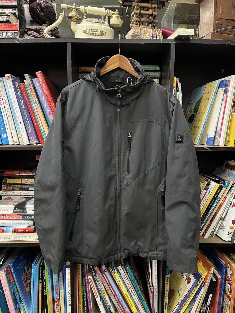 Tumi T-Tech Activewear Quilted Lined Softshell Waterproof Jacket Stowaway Hood (Category: Coats, Jackets and Outerwear) located in Baguio. Submitted by feelathome (Listing ID 1466286795, Image 1). Description: Tumi T-Tech Activewear Quilted Lined Softshell Waterproof Jacket Stowaway Hood Tag size: Large Width: 25 Length: 29 Shoulder: 19.5 Sleeves: 25 In good condition 1,375php Free nationwide shipping. Read the description and check all photos ca