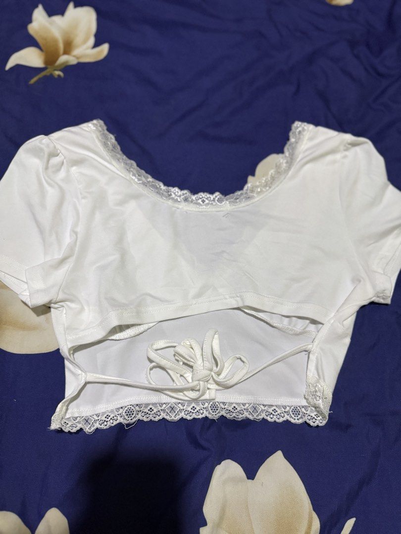 Two Piece and Lace Top (Category: Bikinis & Swimsuits) located in Imus. Submitted by therealmf (Listing ID 1466333485, Image 3). Description: - both 2 for 200 and it's size medium - the two piece was used once - the lave top was used once kaso idk bat pabura na yung shein tag - all in good condition.