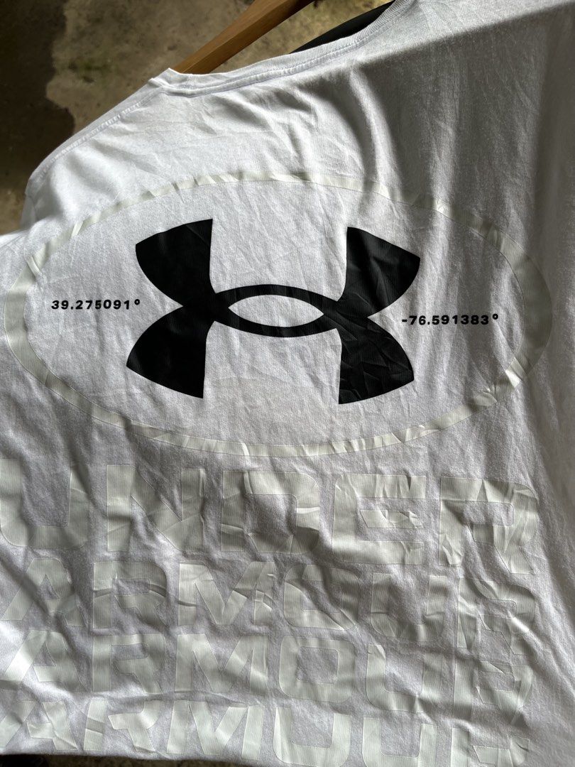 UNDER ARMOUR (Category: Tshirts & Polo Shirts ) located in Asuncion (Saug). Submitted by carls_thrift21 (Listing ID 1466208682, Image 3). Description: UNDER ARMOUR Size: XL fit Large Dimes: 21/28 Excellent Condition 10/10 Color Rate 📥📩.